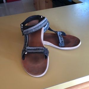 Women’s Teva Sandals